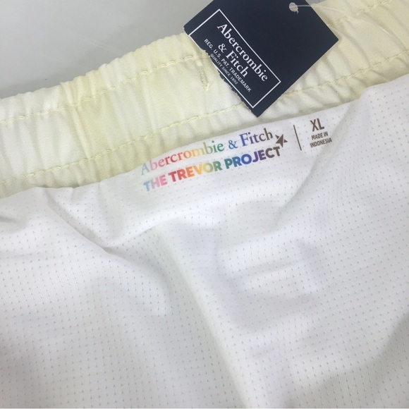 New ABERCROMBIE & FITCH Mens XL Cabana Swim Trunks Rainbow Ombre Pride - Picture 9 of 15